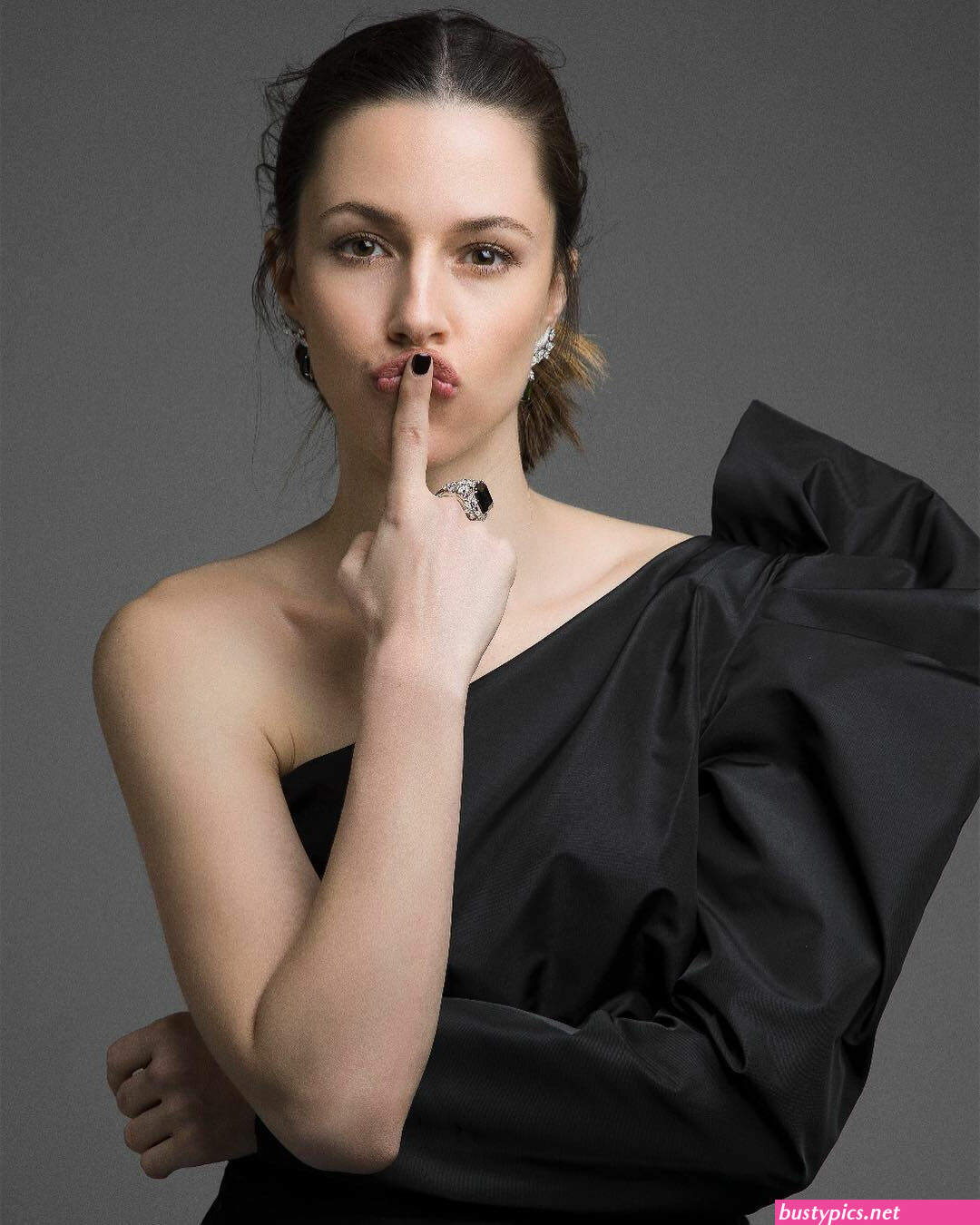 alona tal nudw