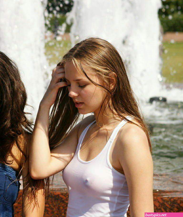 braless teenager gallery