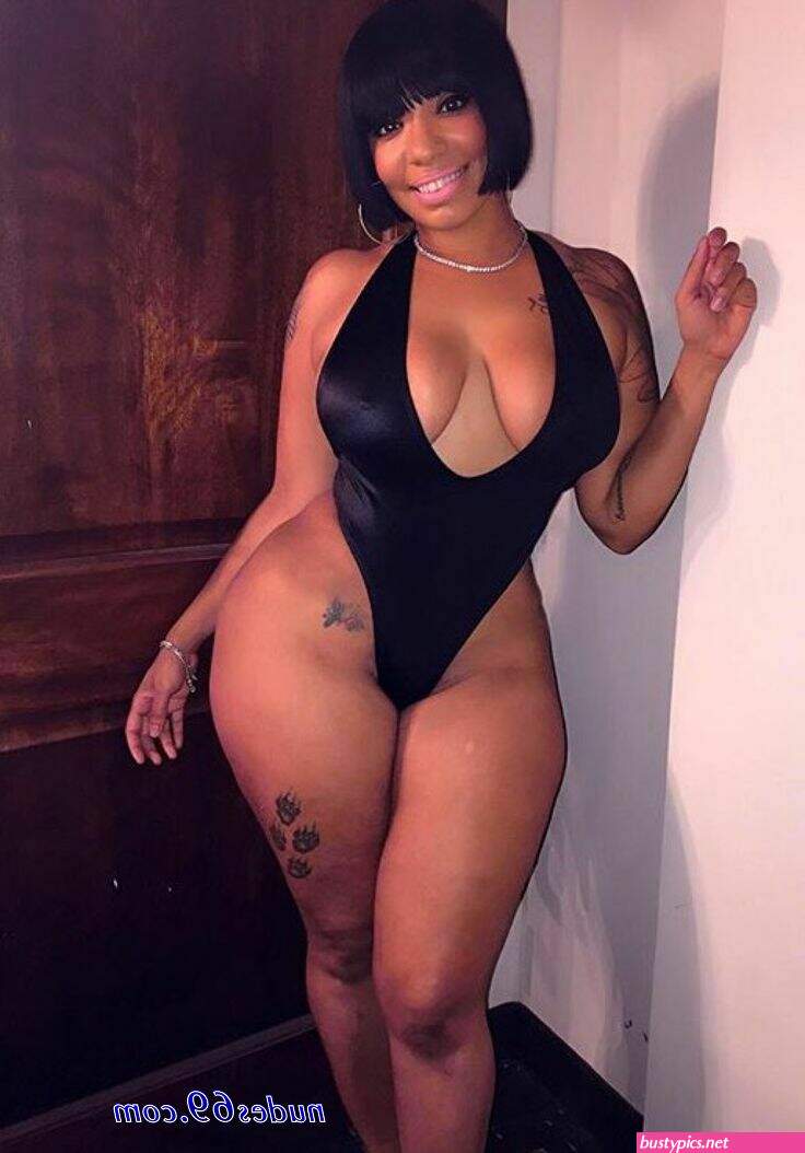curvy shape nude milf naked
