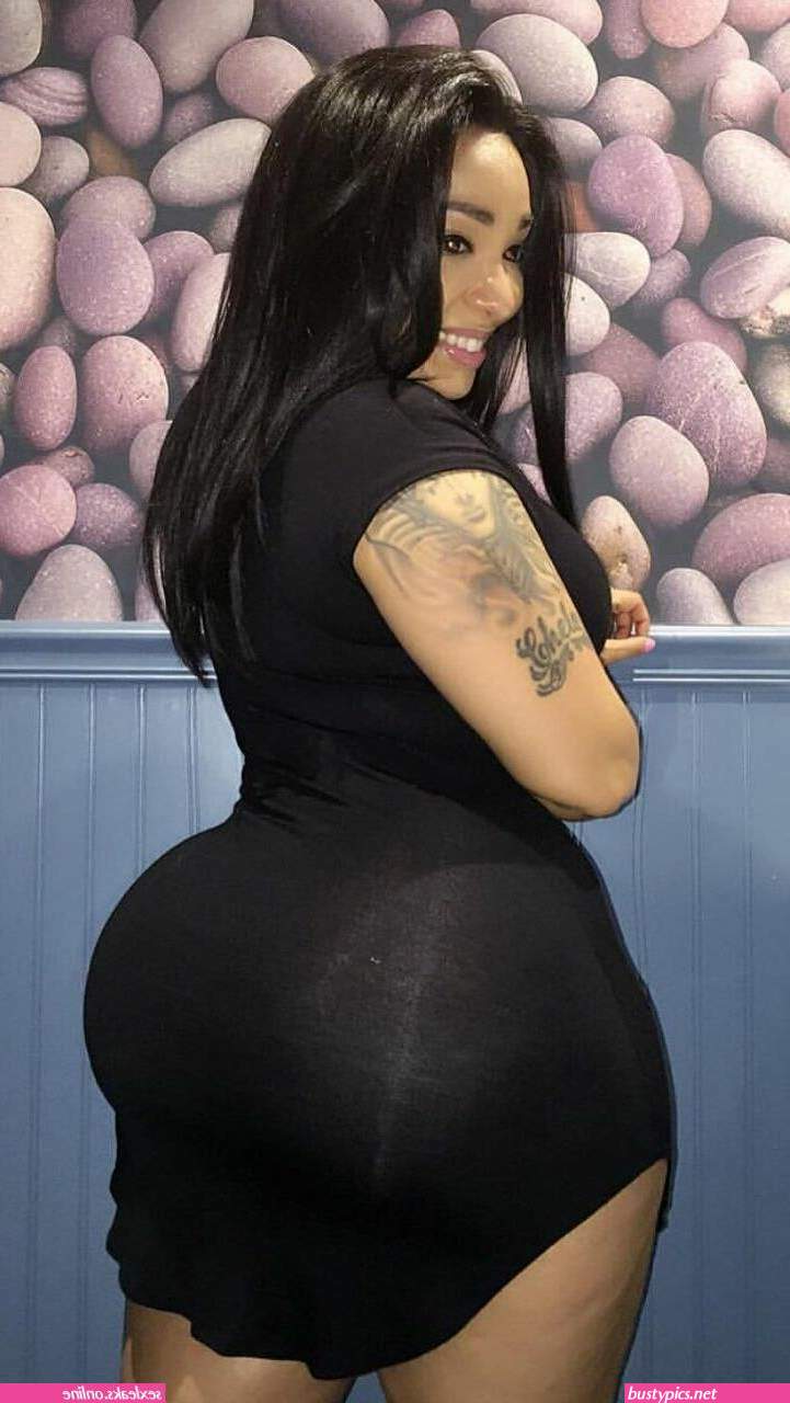 curvy shape nude milf naked
