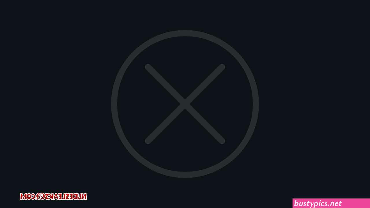 nakedbigtitpic