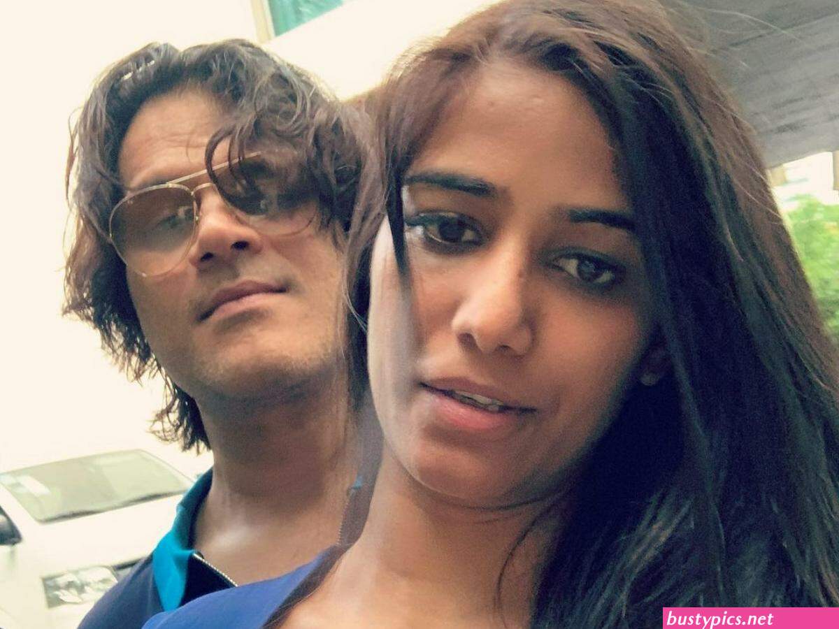 poonam pandey 2022 videos download