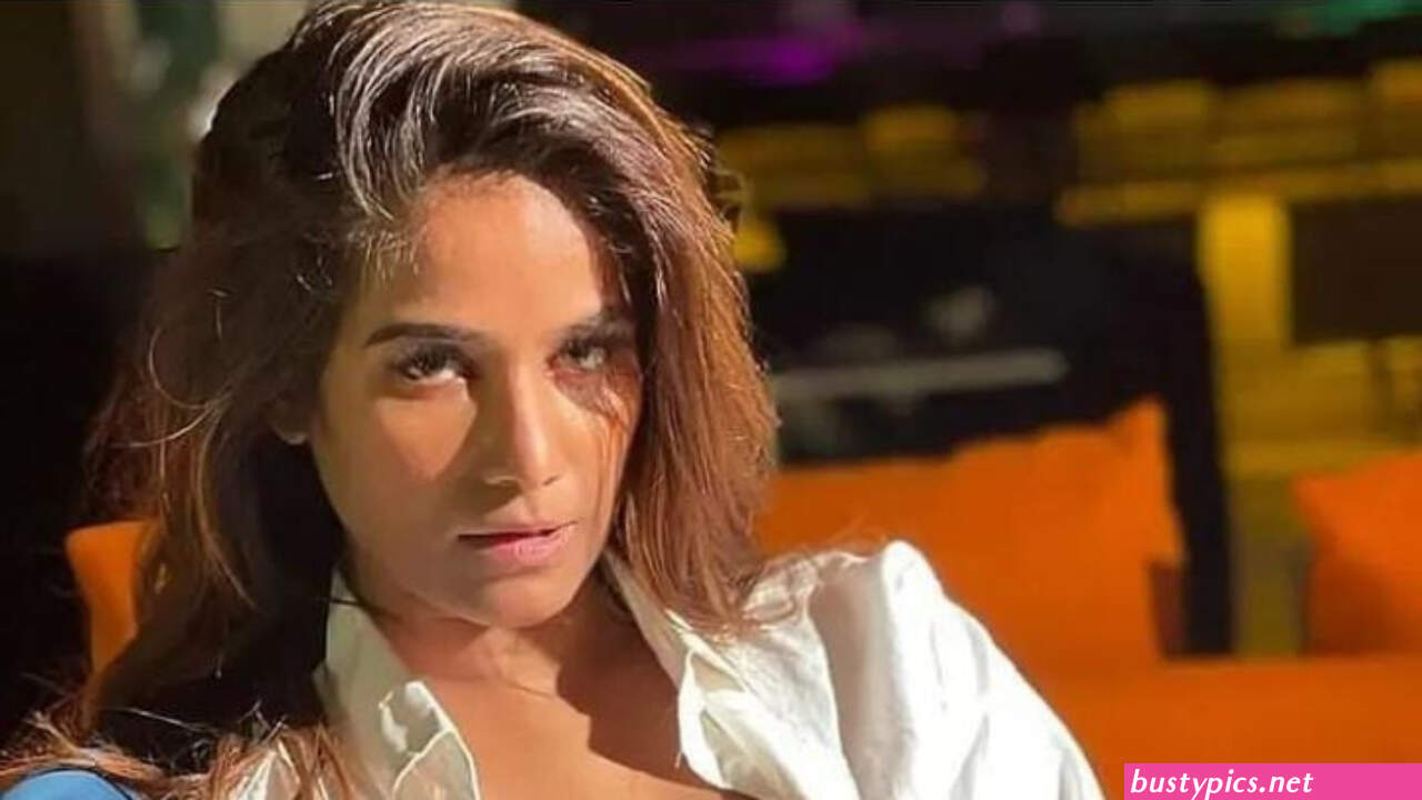 poonam pandey 2022 videos download