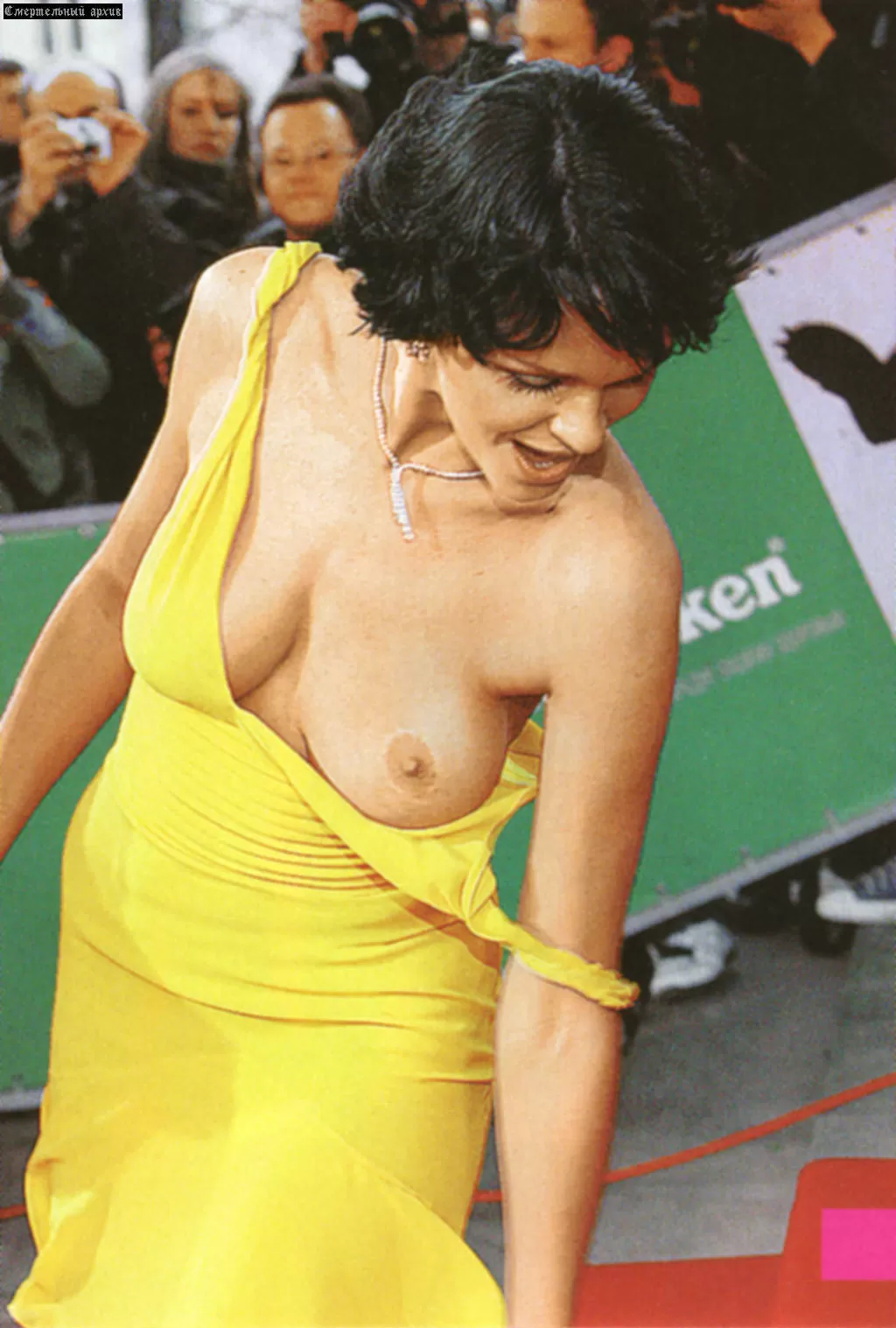 accidentally naked women