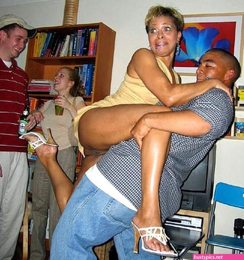 accidentally naked women