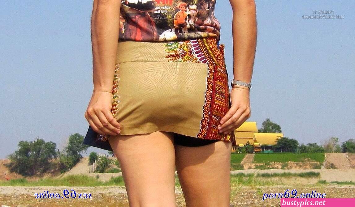 picha ya uchi yamwanake atobwa akiwa na shanga kiunoni