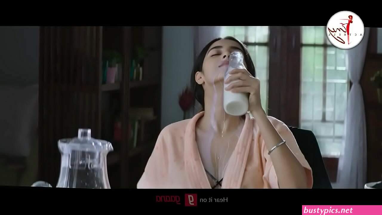 telugu heroines boobs mini photos download