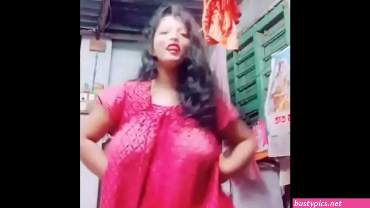indian aunties boobs from nighties