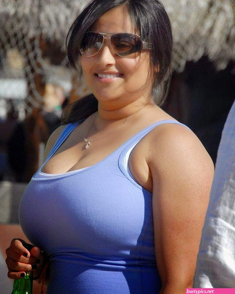indian aunty big boobs