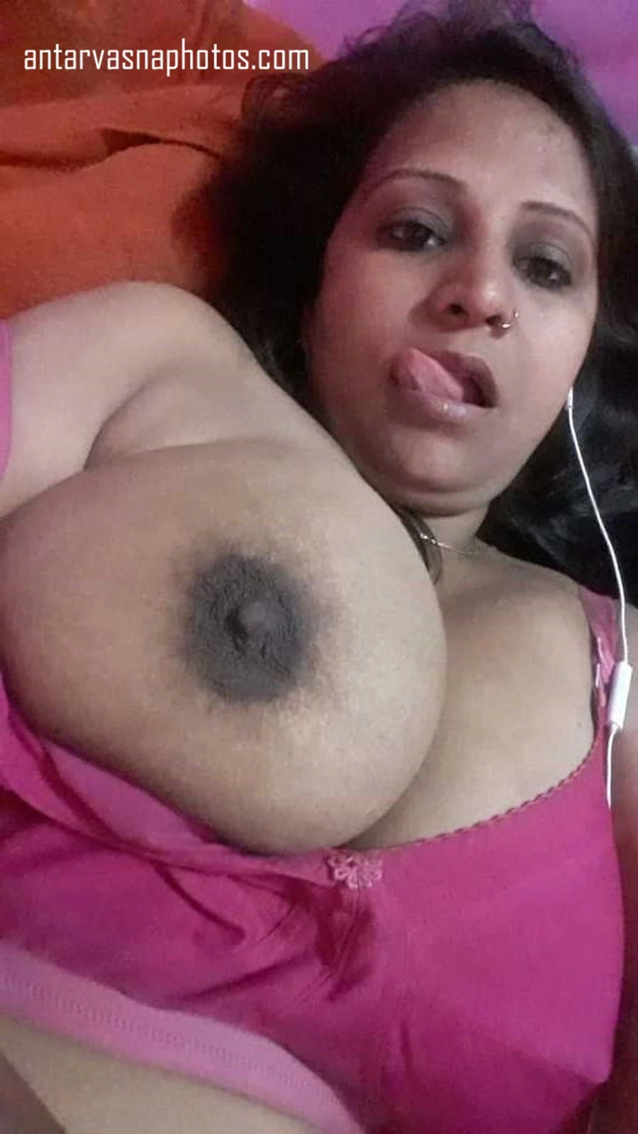 older chubby aunty antarvasna images