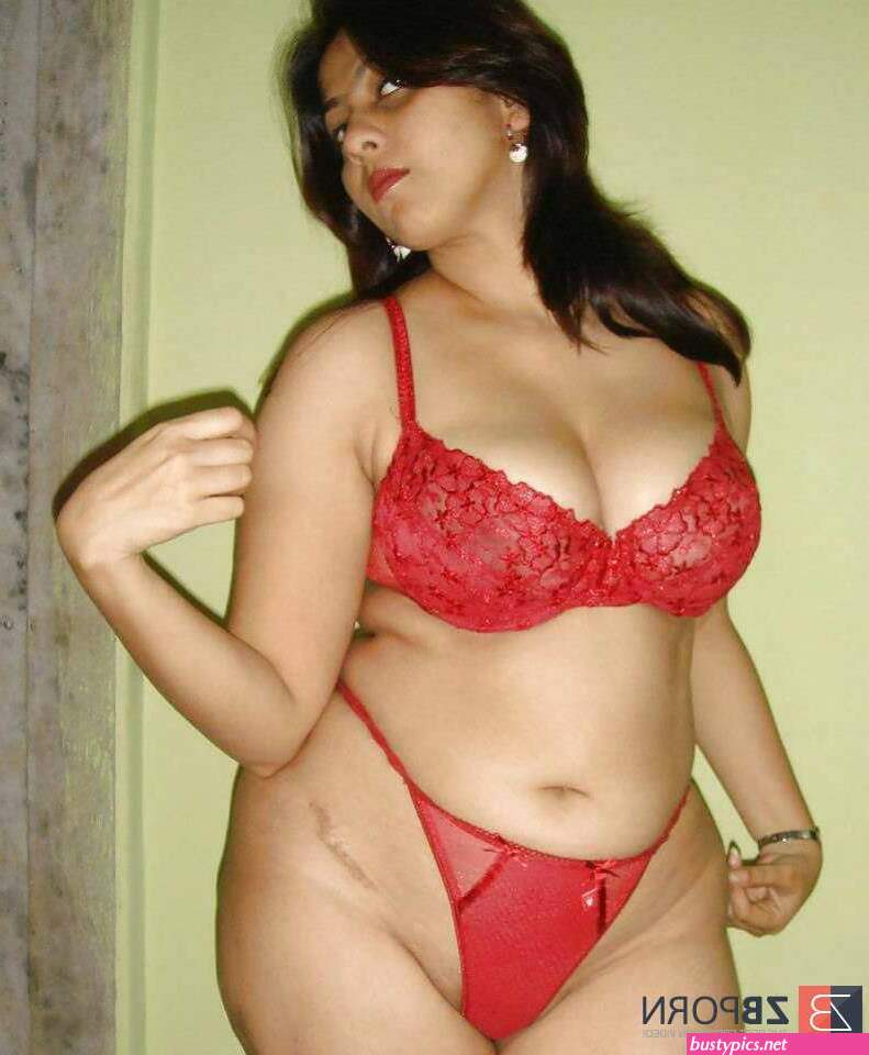 xxx hot nude old indian aunty