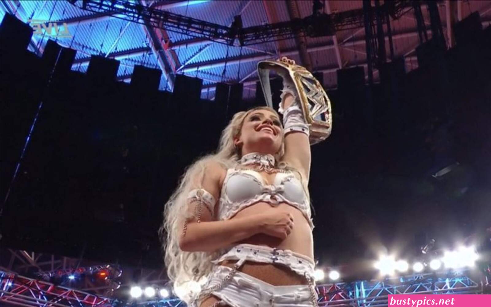live morgan wwe nude photos