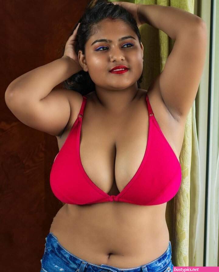 busty chubby aunties boobs galleries