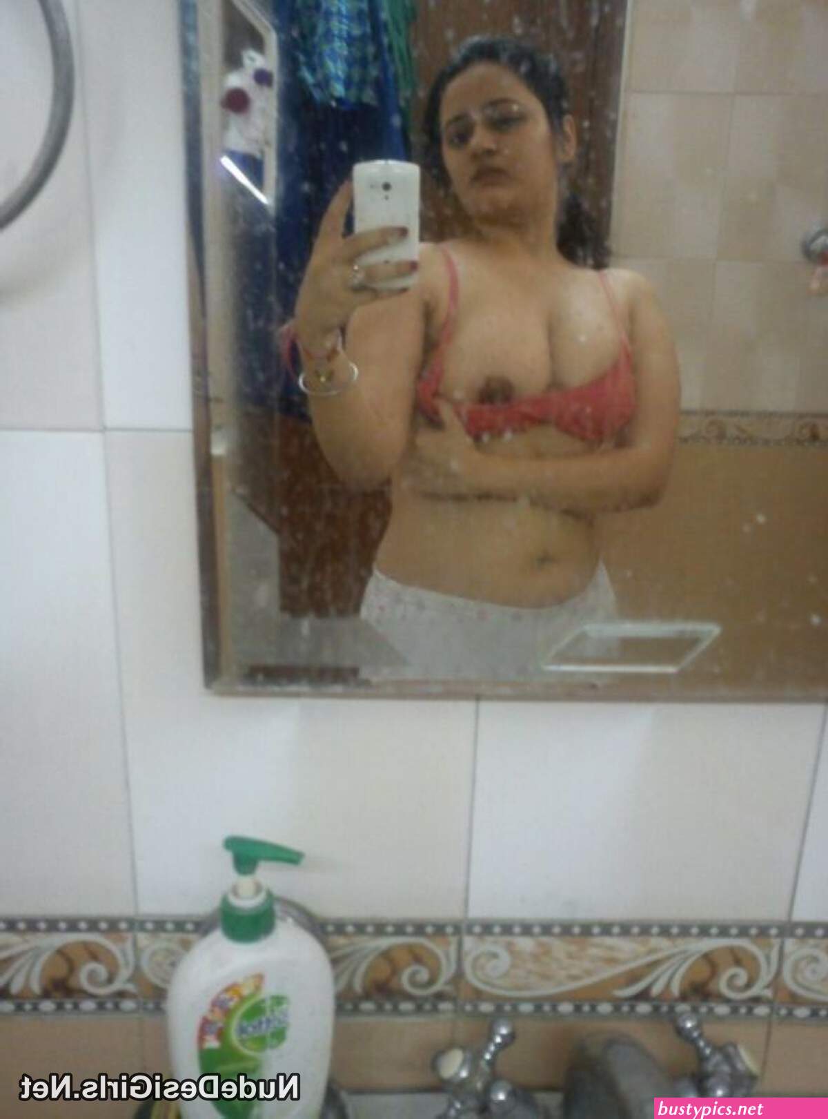 aunty big boobs pic