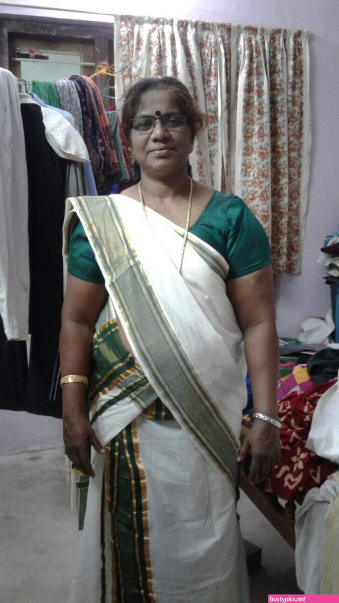 desi fat aunty twitter