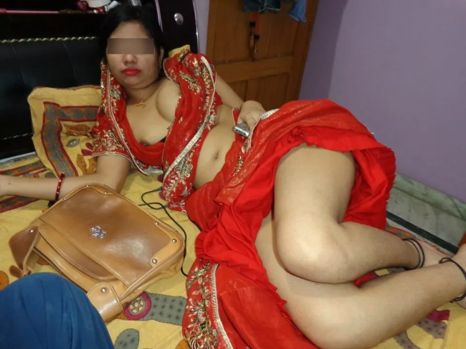 bhabhi big blouse boob