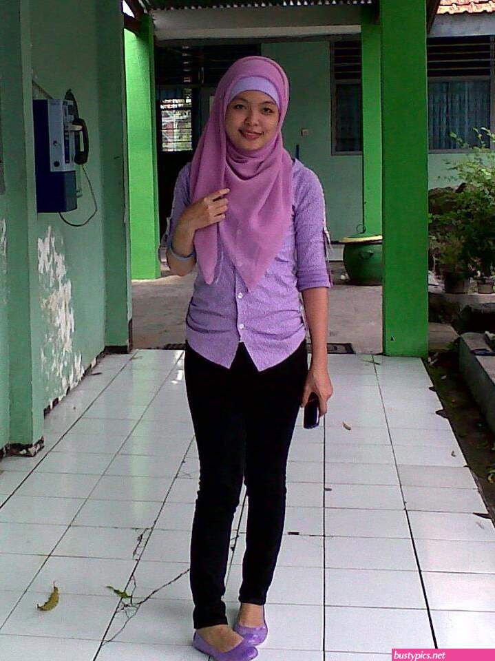 jilbab smp ngentot