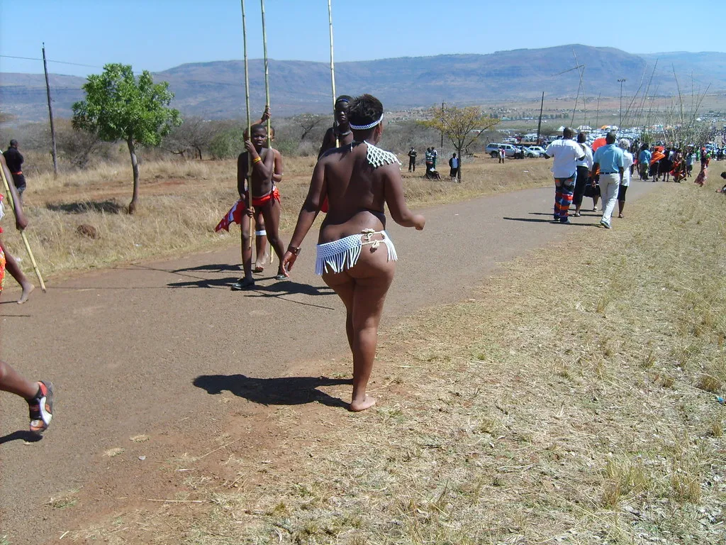 naked reed dance pussy
