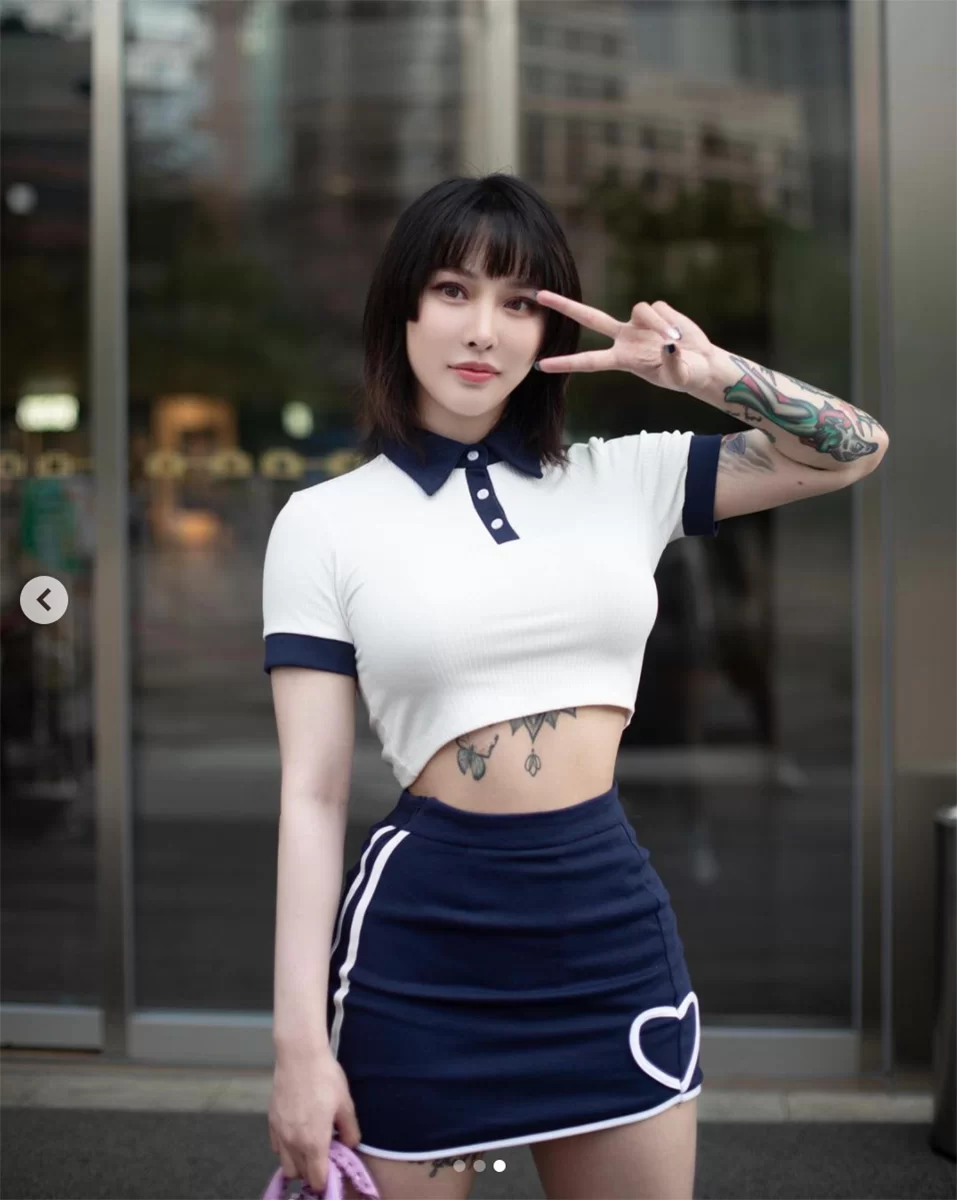 songyuxin hitomi nipple