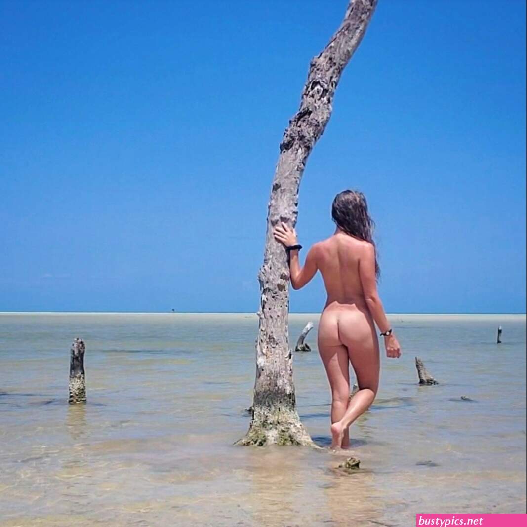 nudist on twitter