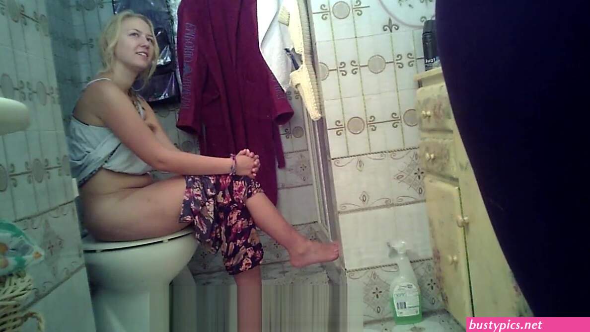 wc hidden cam toilet