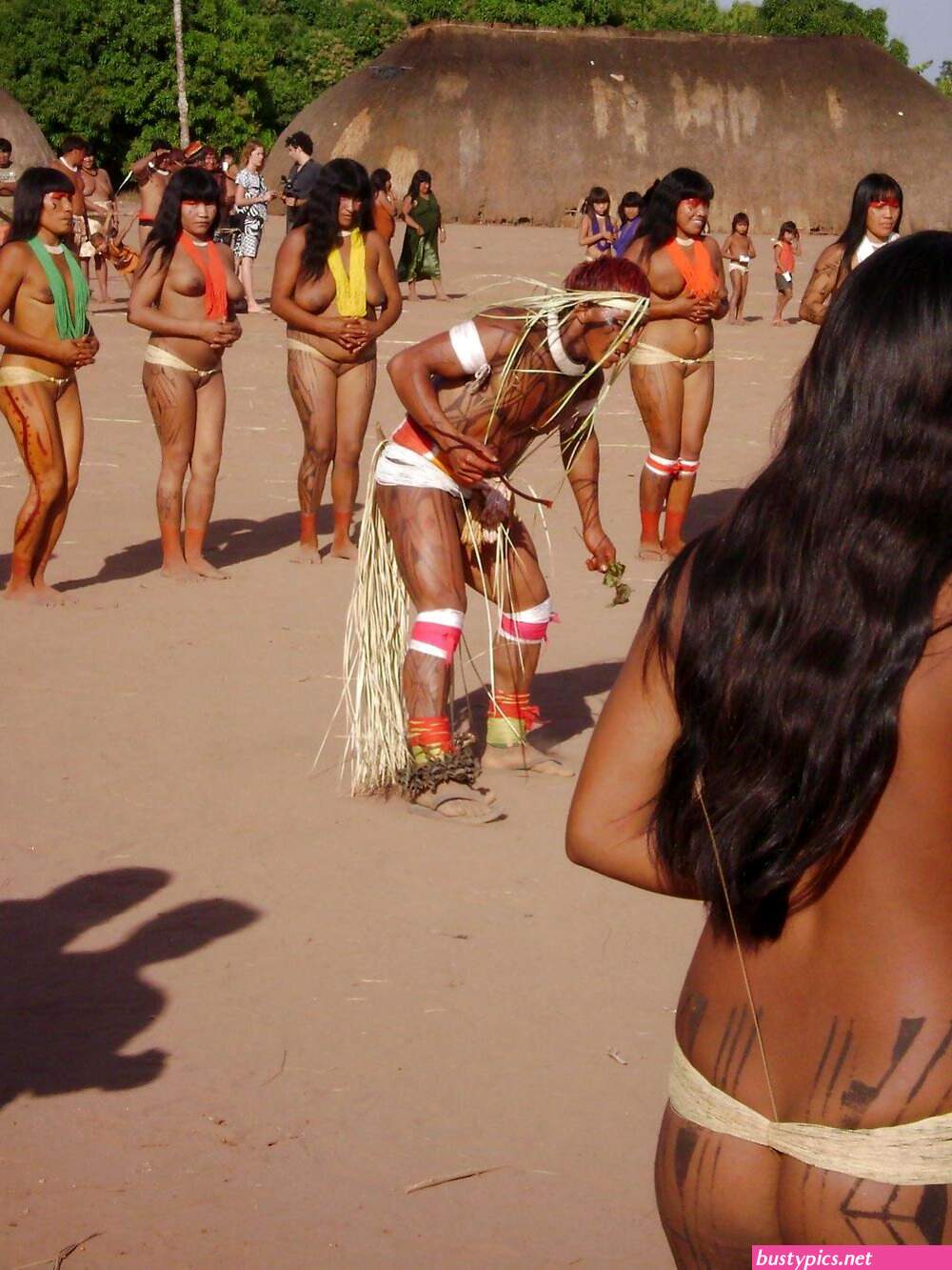 pussy girl the korowai tribe is naked xxx