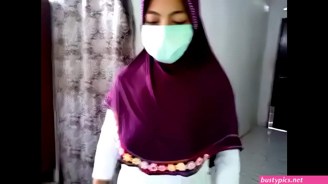 pamer memek jilbab
