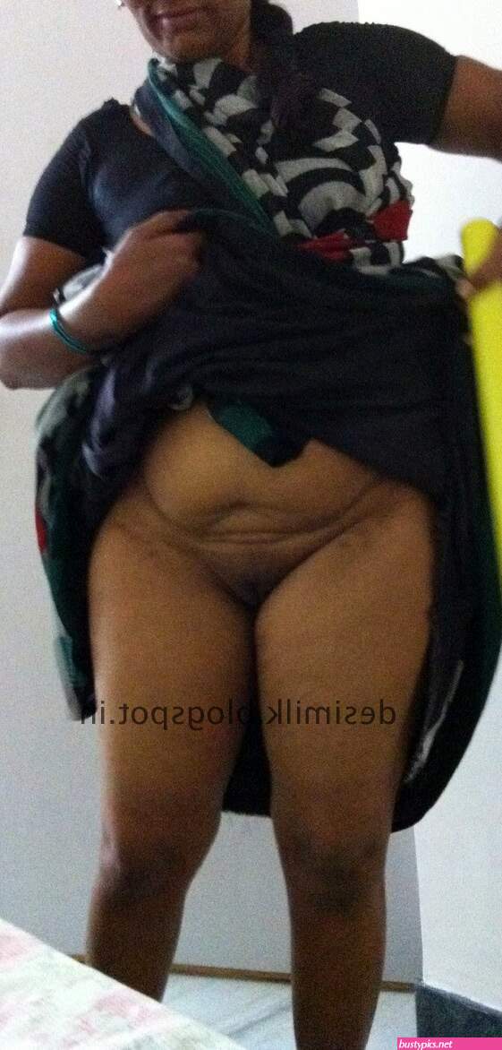 saree aunty nude images