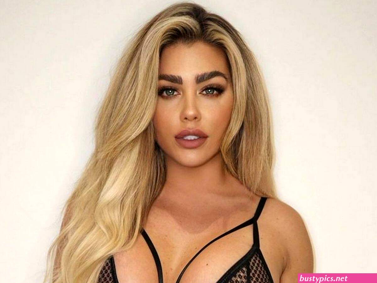 bianca gascoigne looks stunning as she poses in lingerie