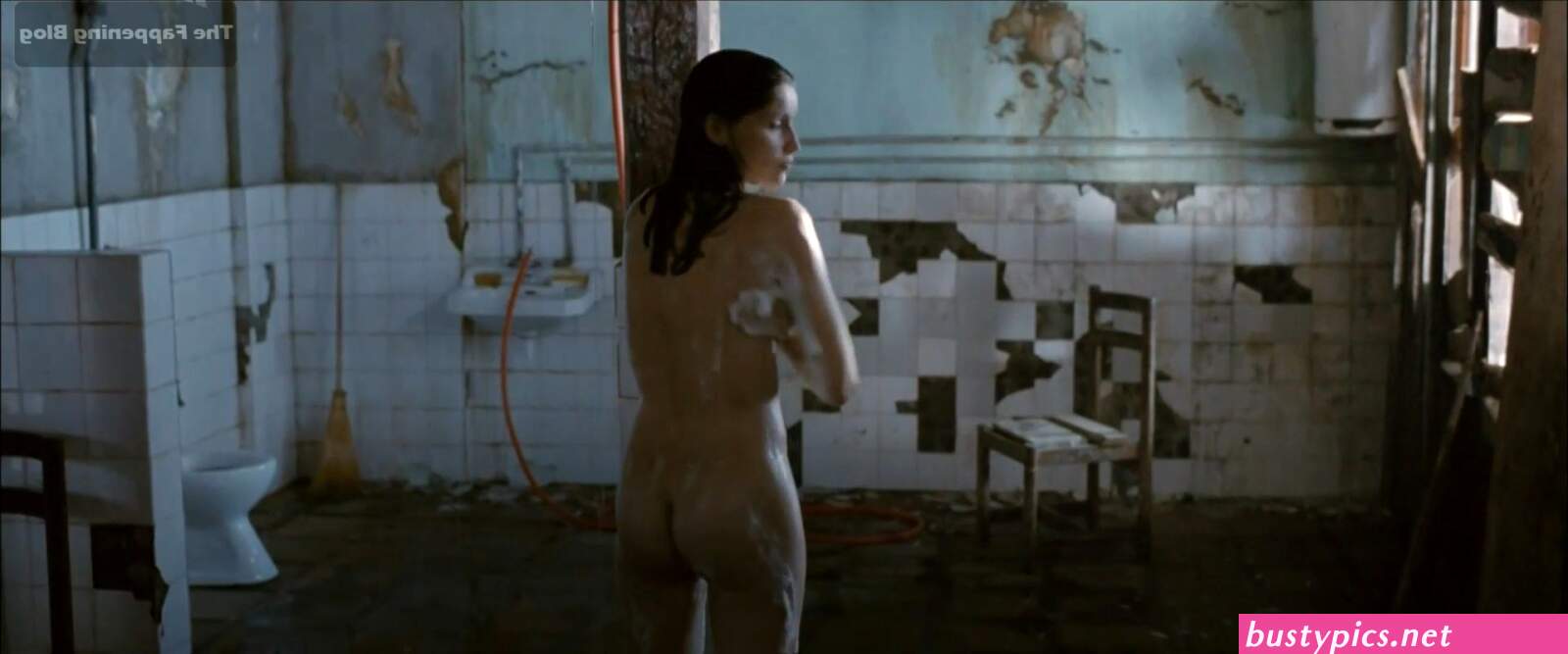laetitia casta nude sexy numero 213