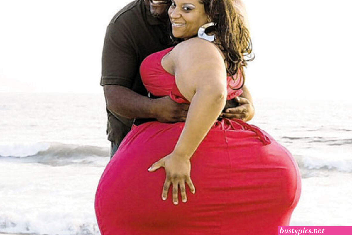 mbolo nakuma mwanamke mwenye tako kubwa