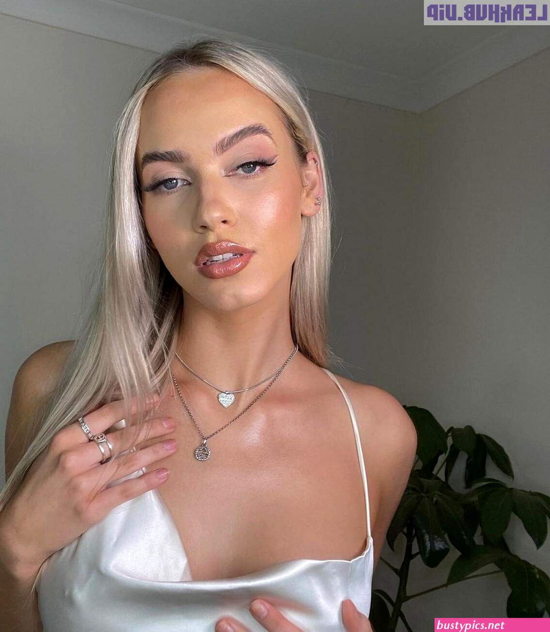 nerize peyper nude sexy