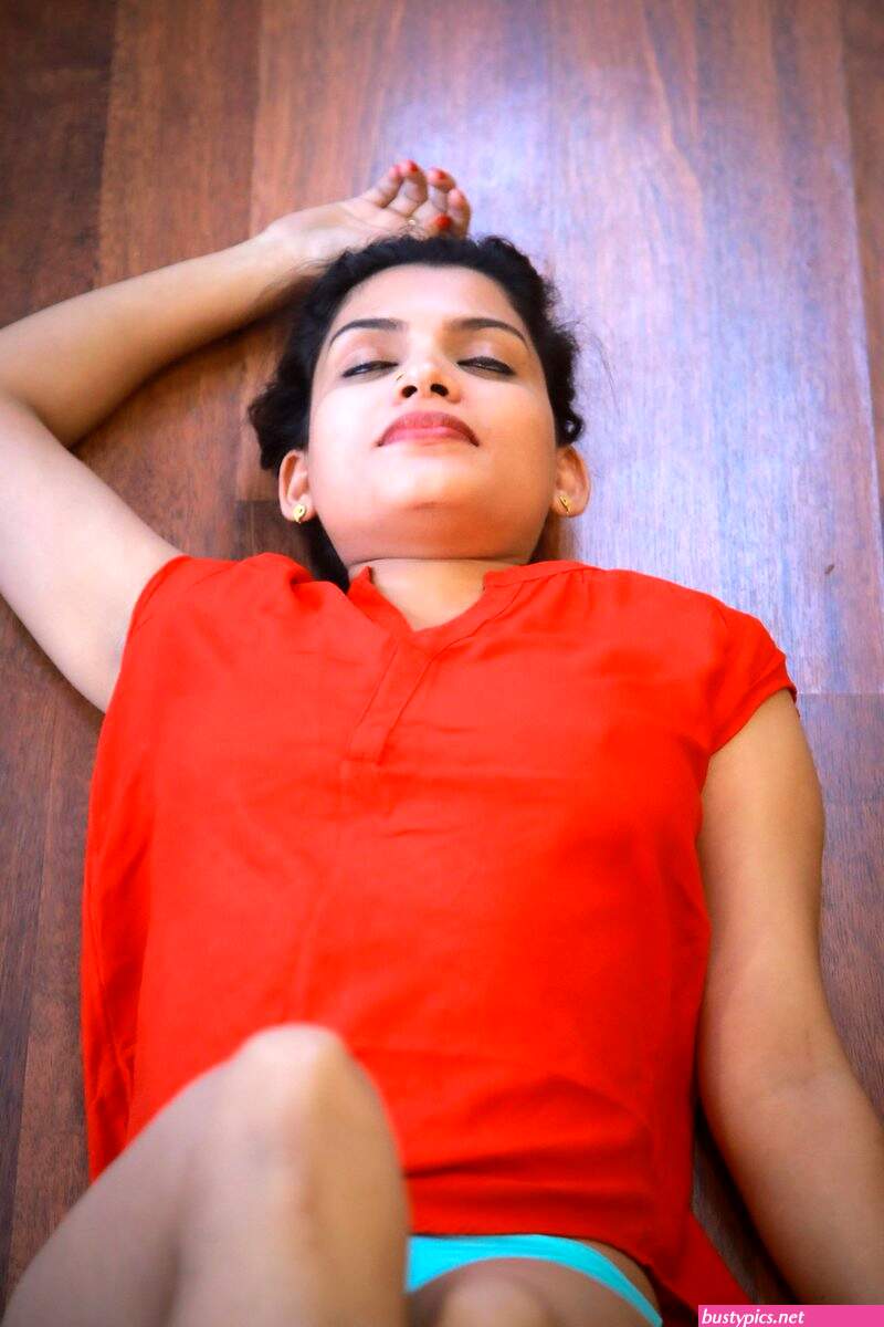 reshmi r nair red marrage