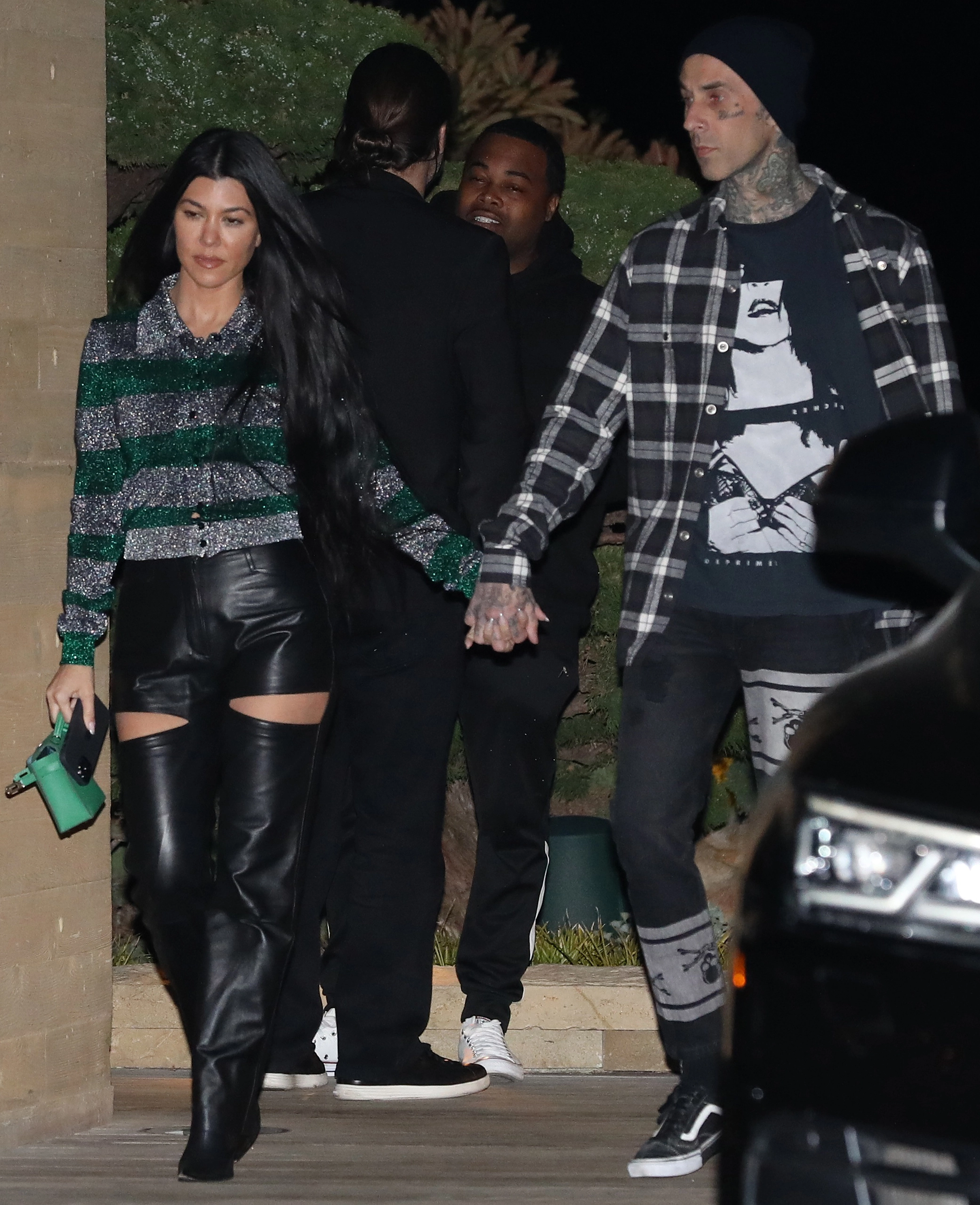 anya taylor joy is spotted packing on the pda with actor malcolm mcrae in nyc
