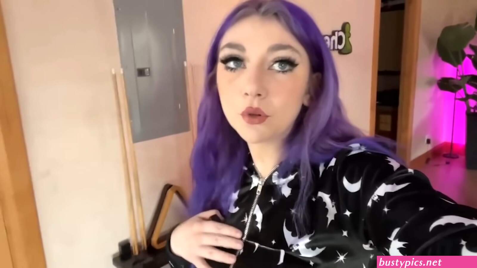 justa minx nude sexy onlyfans