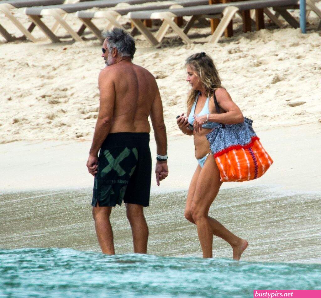 michelle cockayne hits the beach on her holidays in barbados