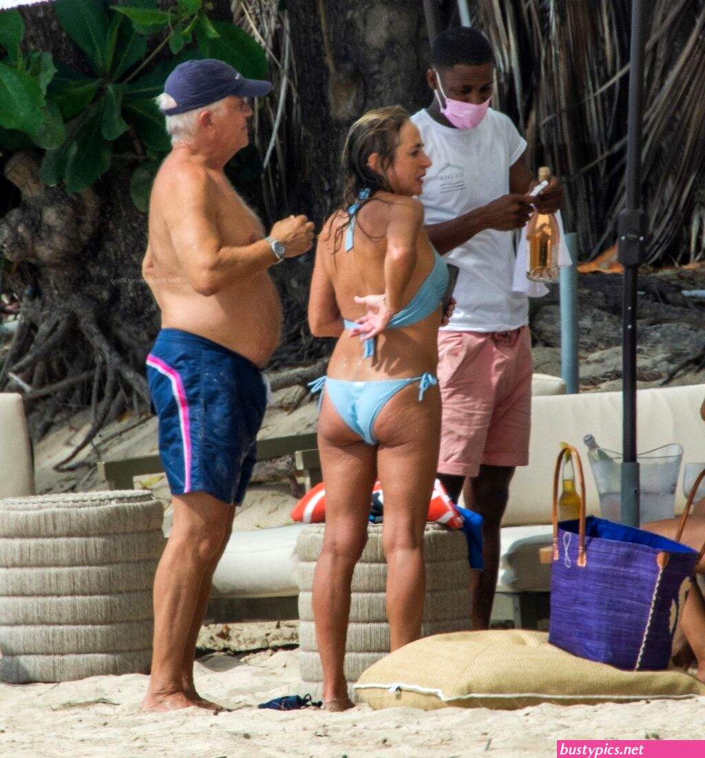 michelle cockayne hits the beach on her holidays in barbados