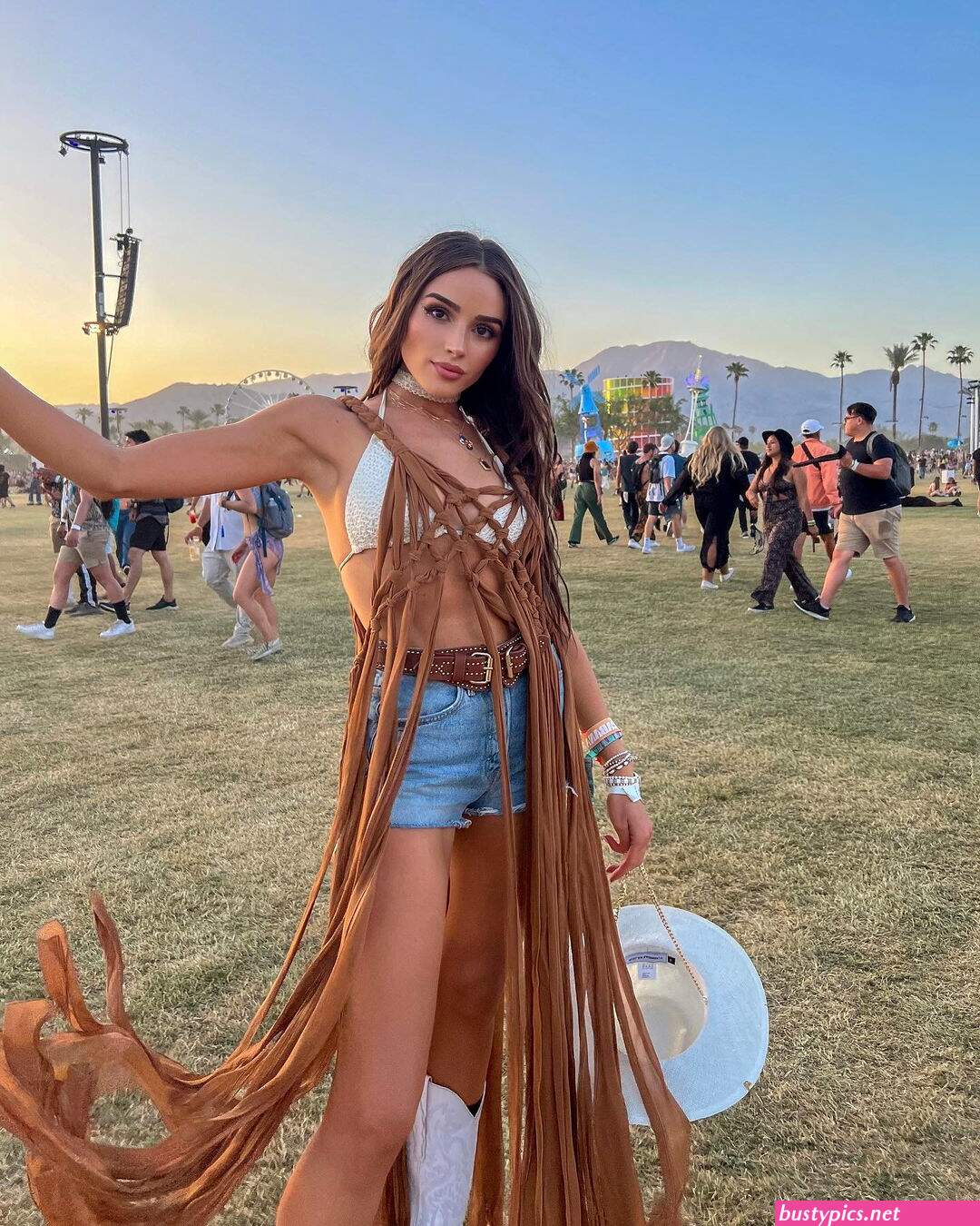 olivia culpo is seen rocking a boohoo bikini