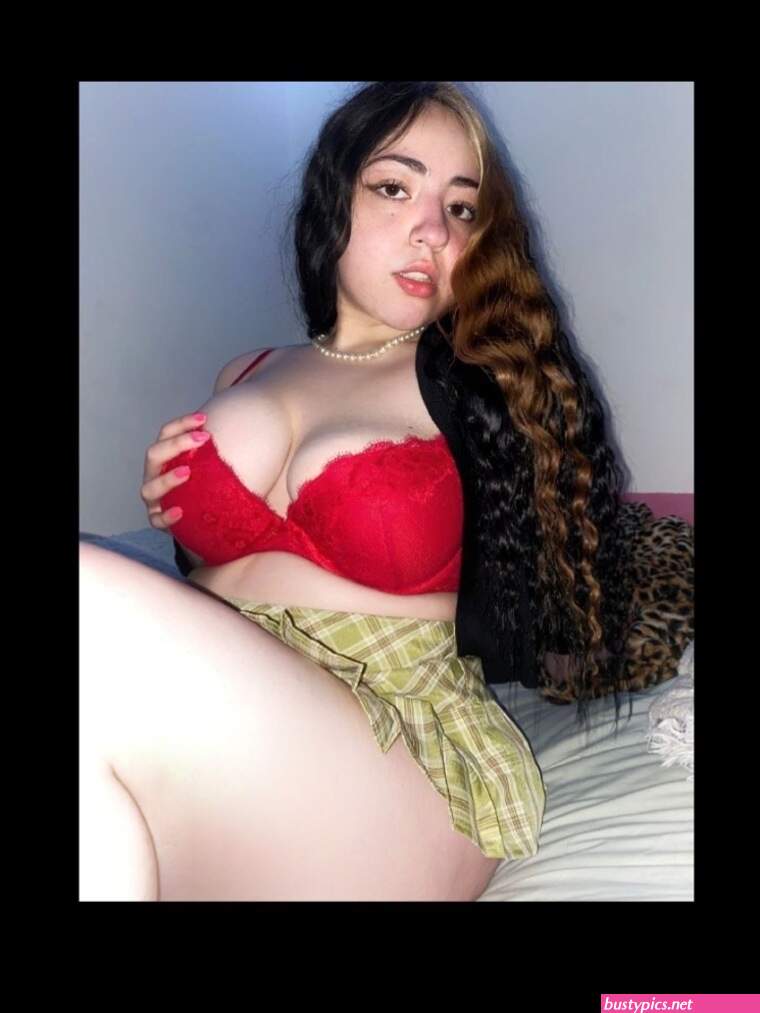 ashleyyyreyyy leaked