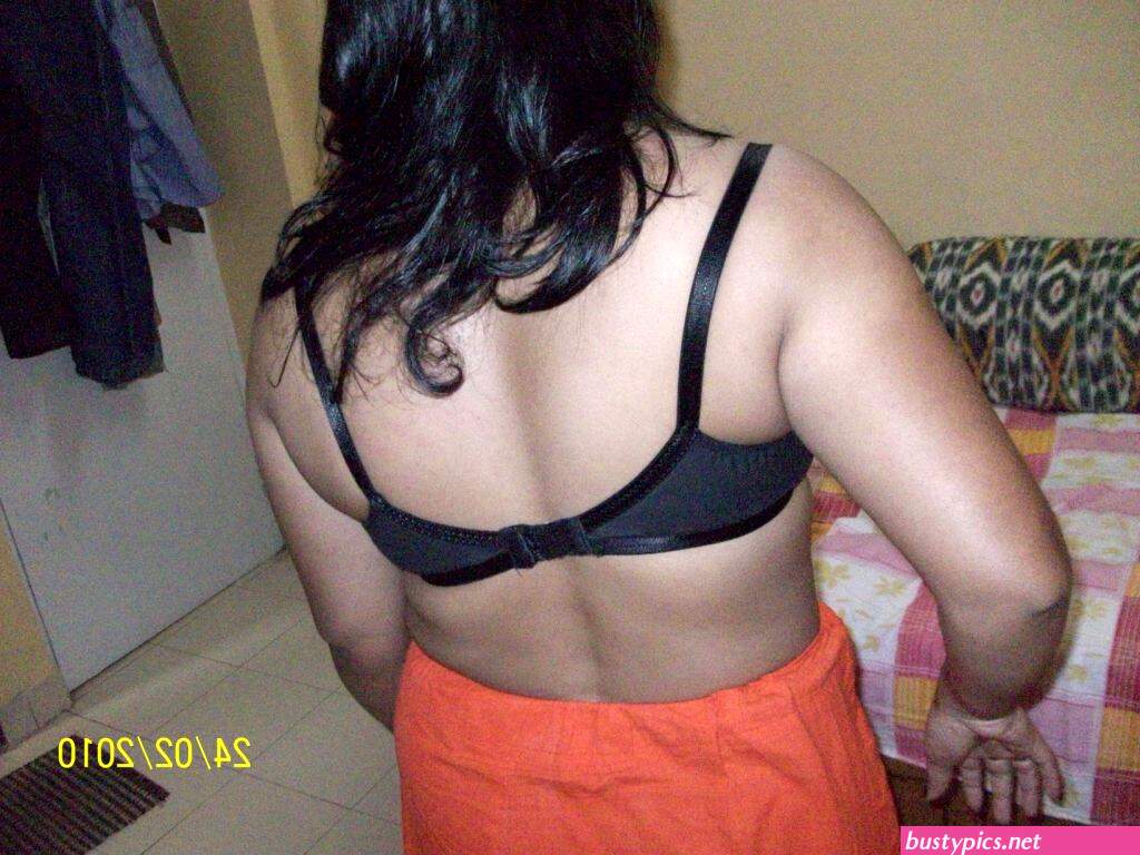 full sexy aunties pics