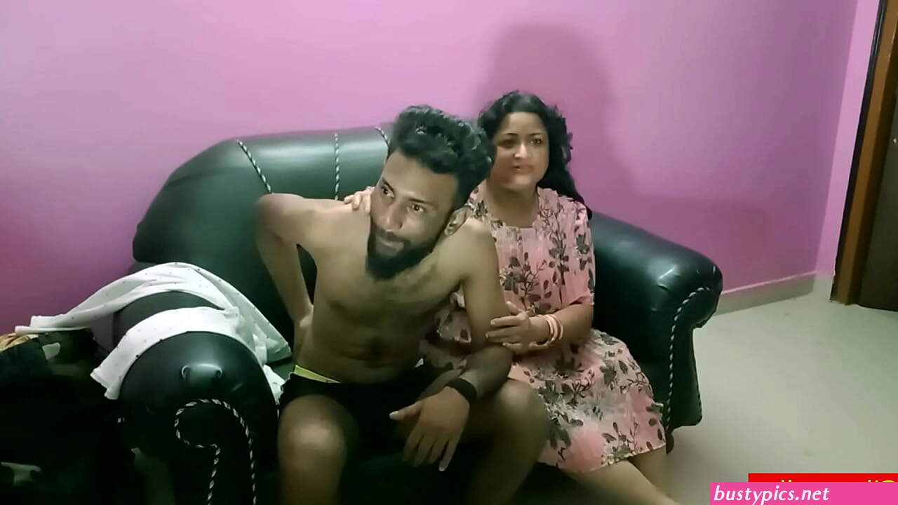 full sexy aunties pics