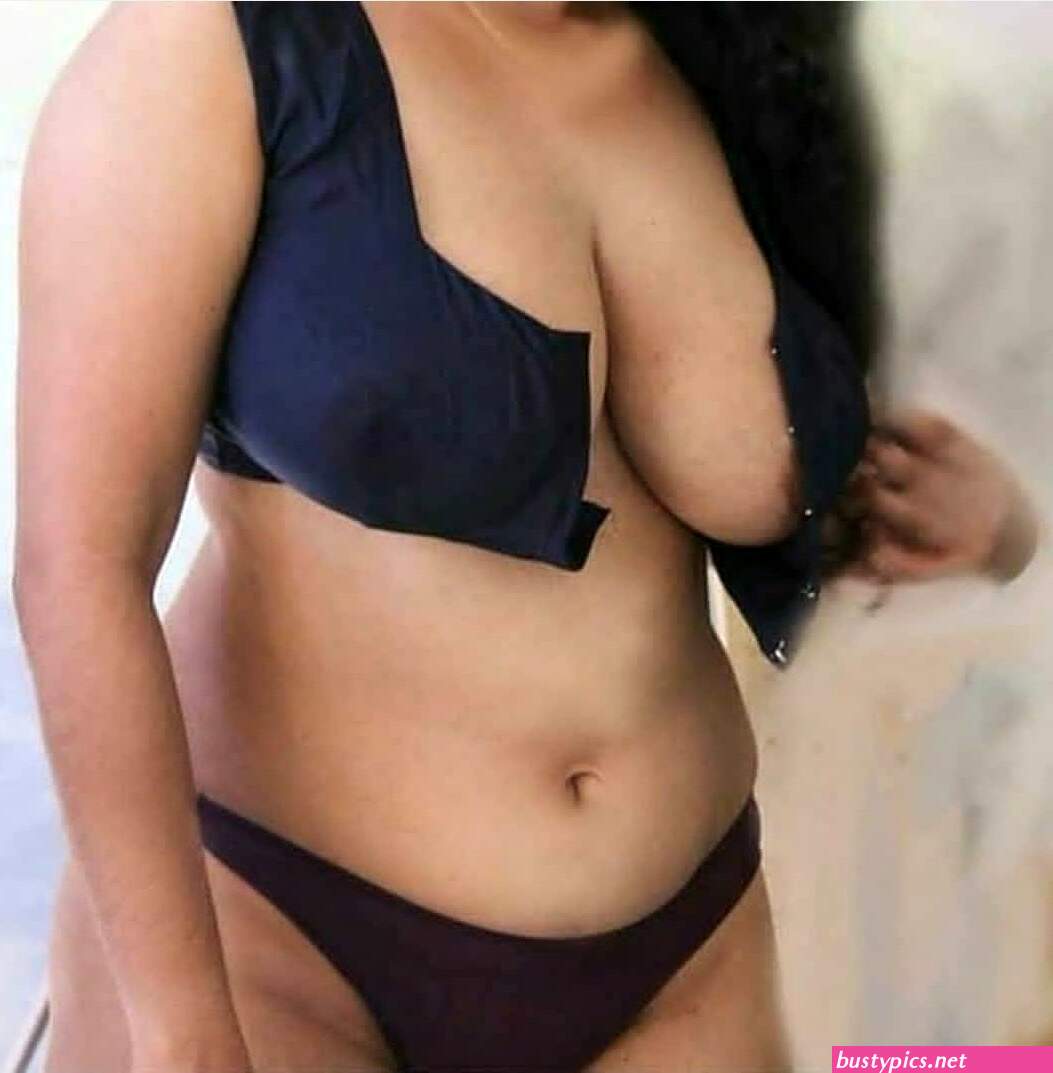 full sexy aunties pics