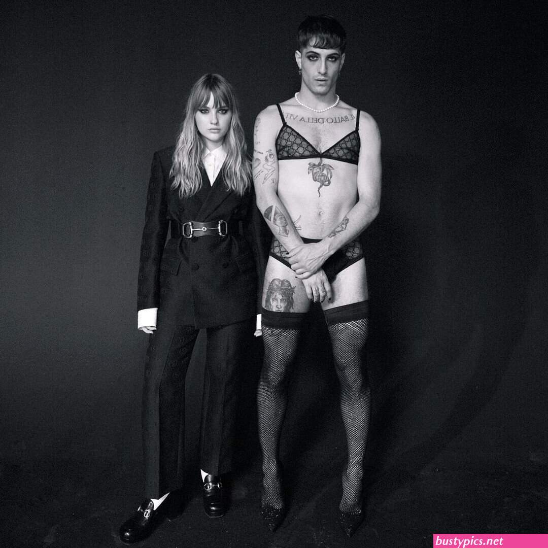 victoria de angelis naked