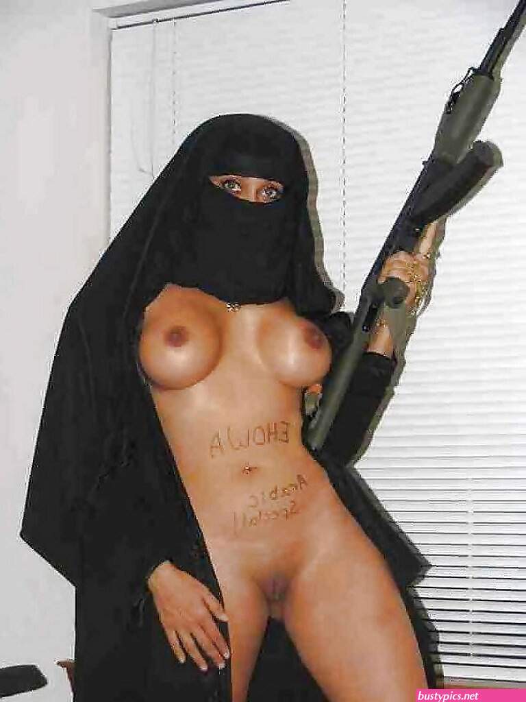 sexy nude arab girl pics
