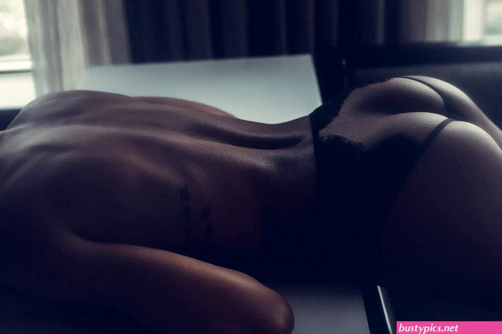 olivia valin nude