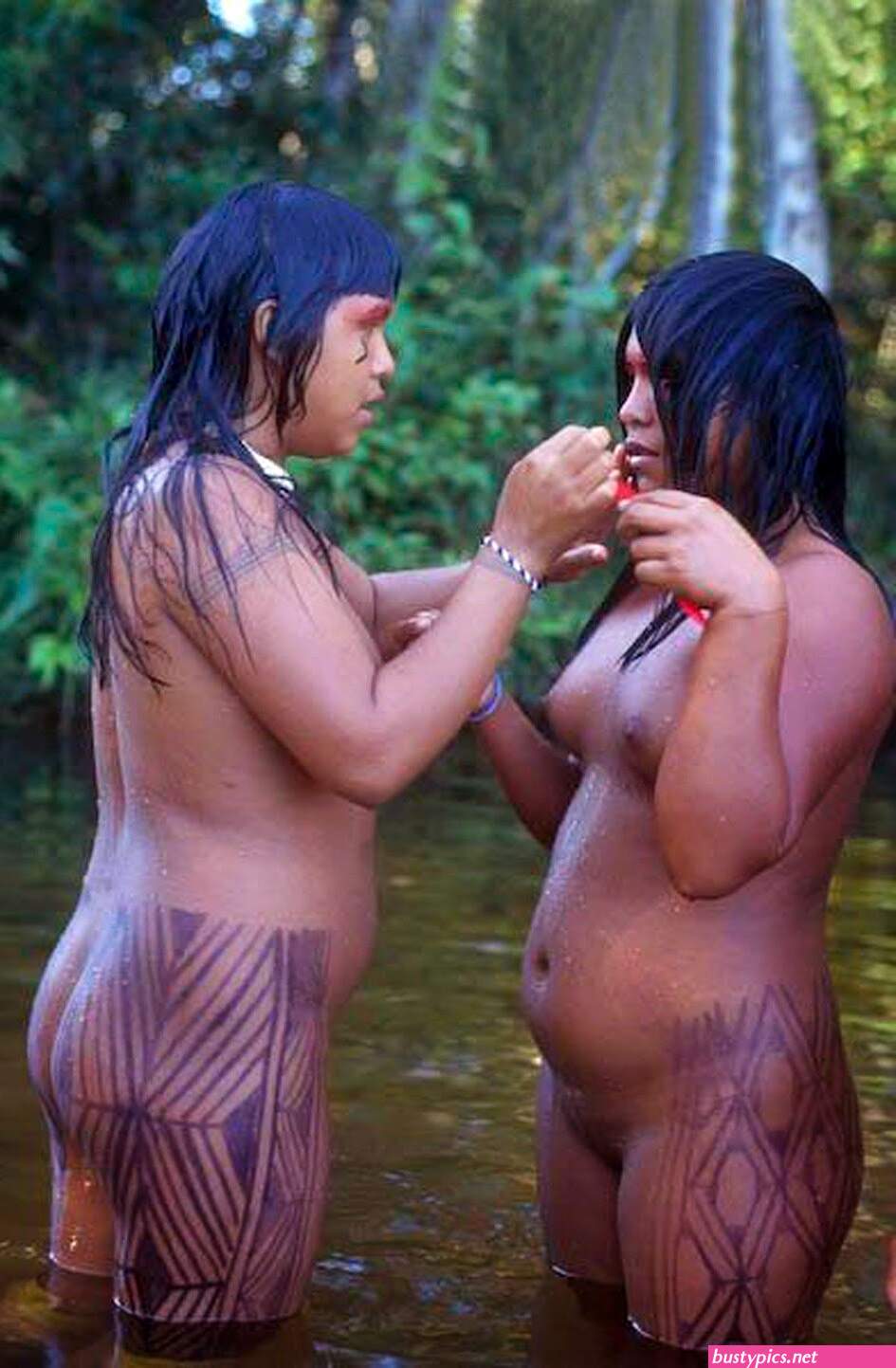 girls naked xingu galleries