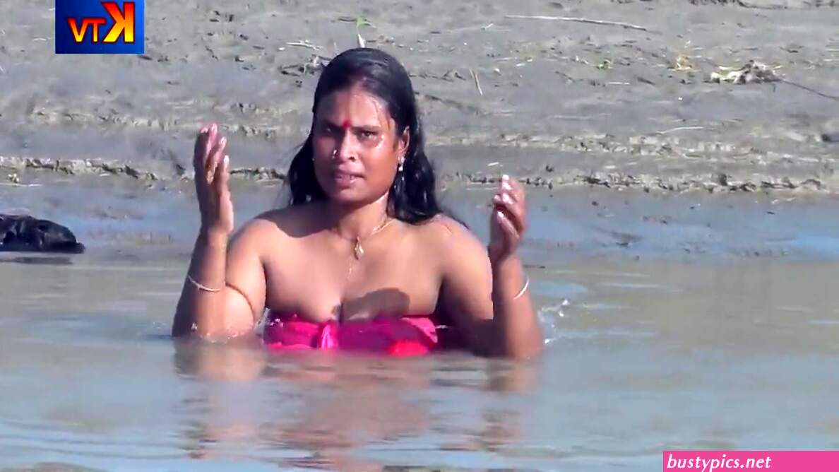 auntys bathing images