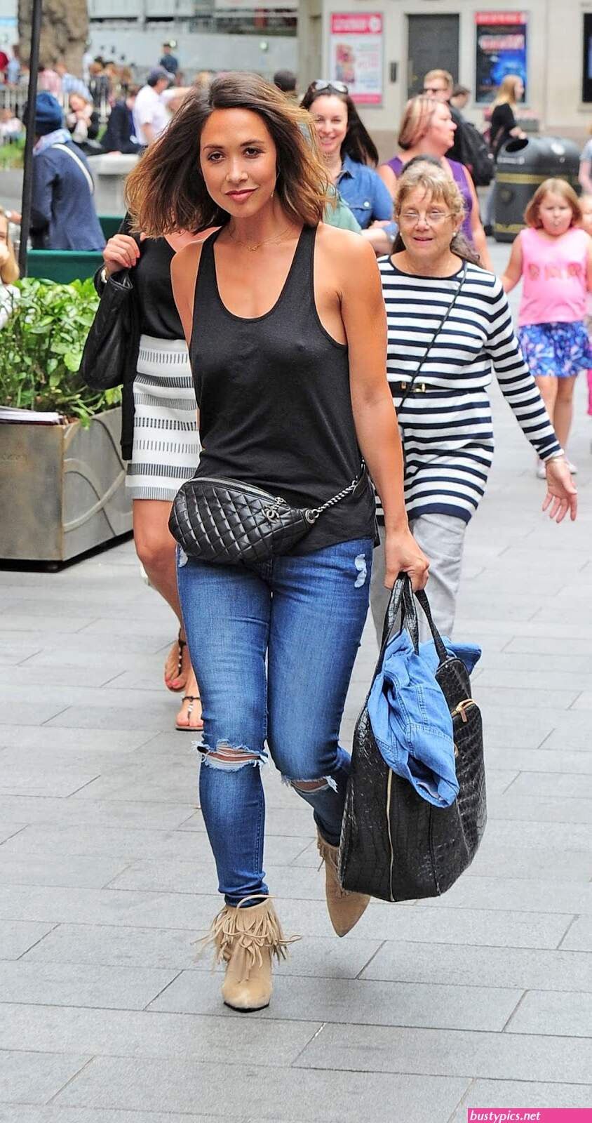 myleene klass braless