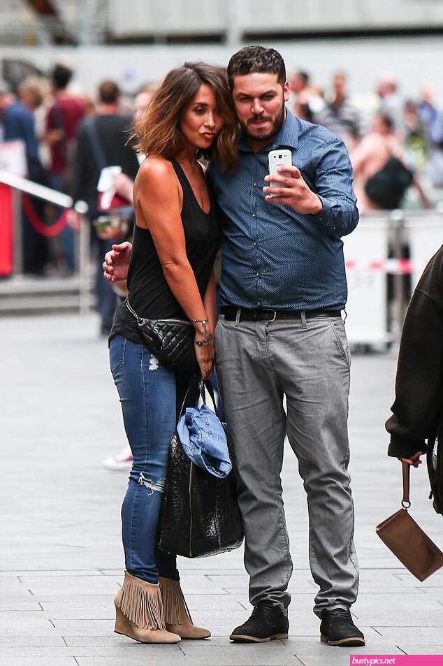 myleene klass braless