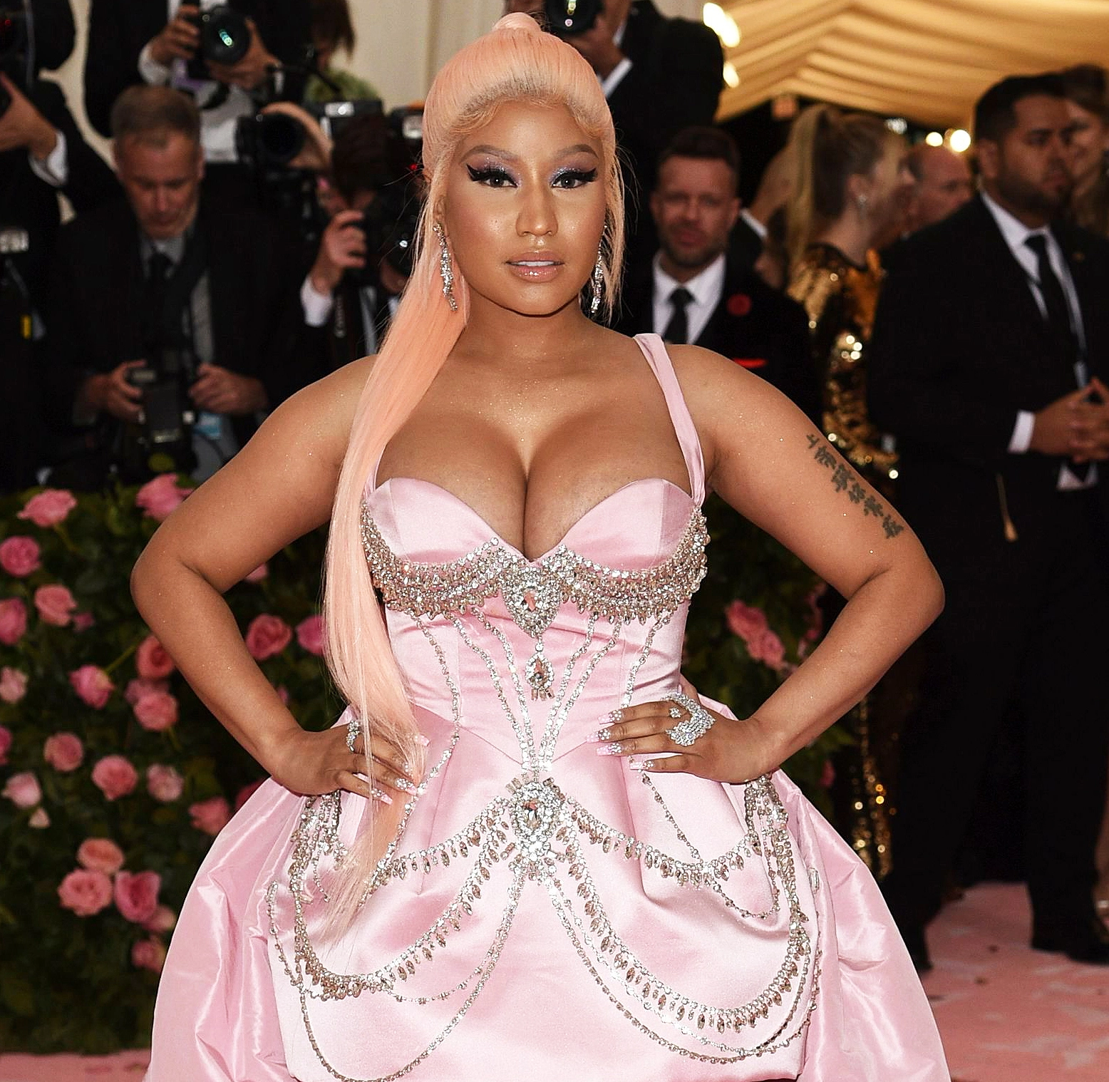 nicki minaj areola peak